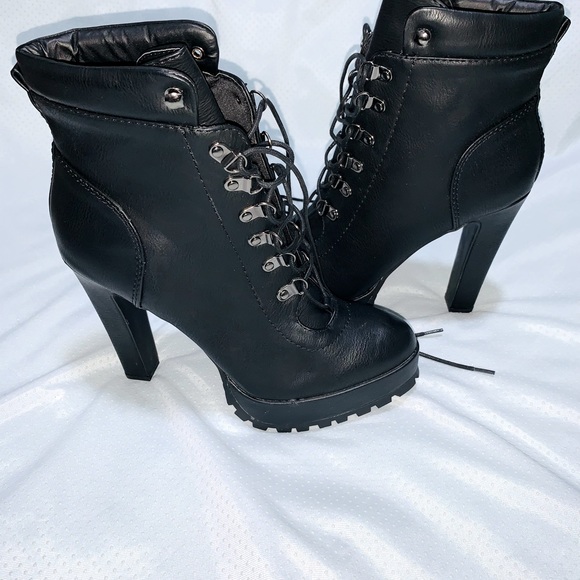 High Heeled Combat Boots (BLACK) - Picture 1 of 4